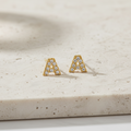 Esencia studs