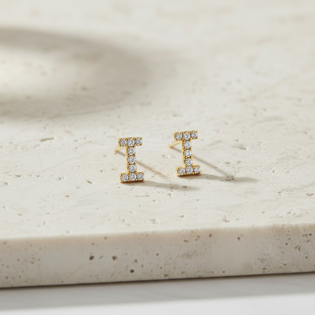 Esencia studs