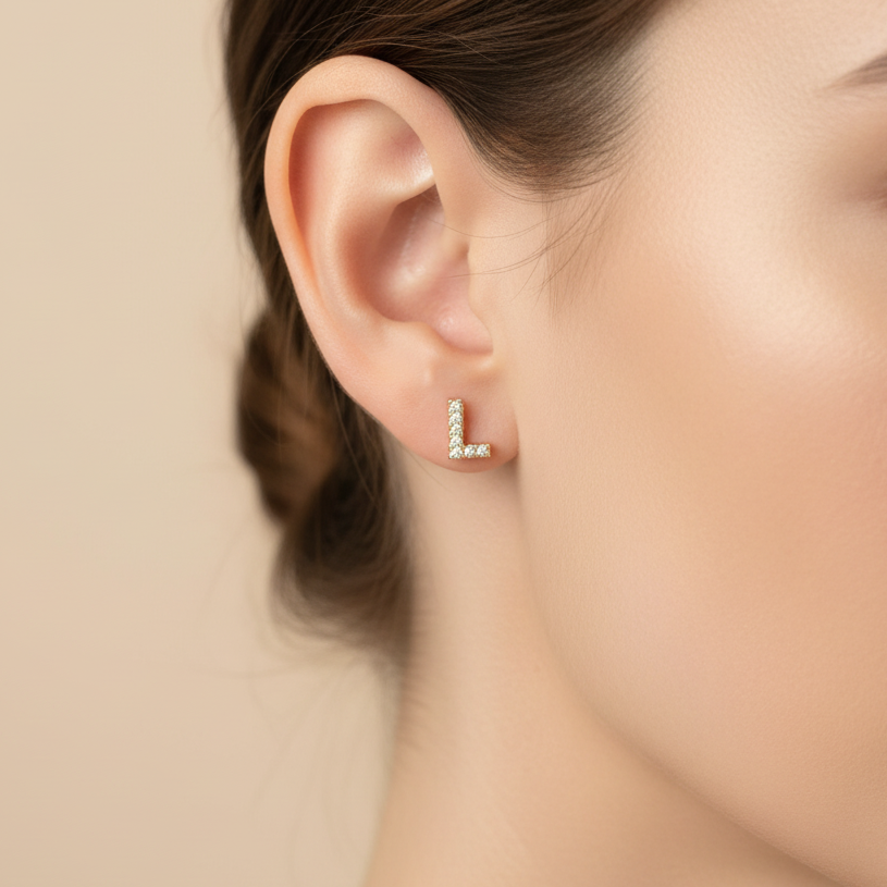 Esencia studs