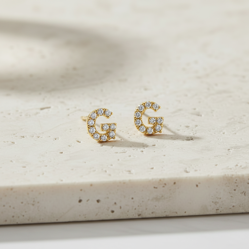 Esencia studs
