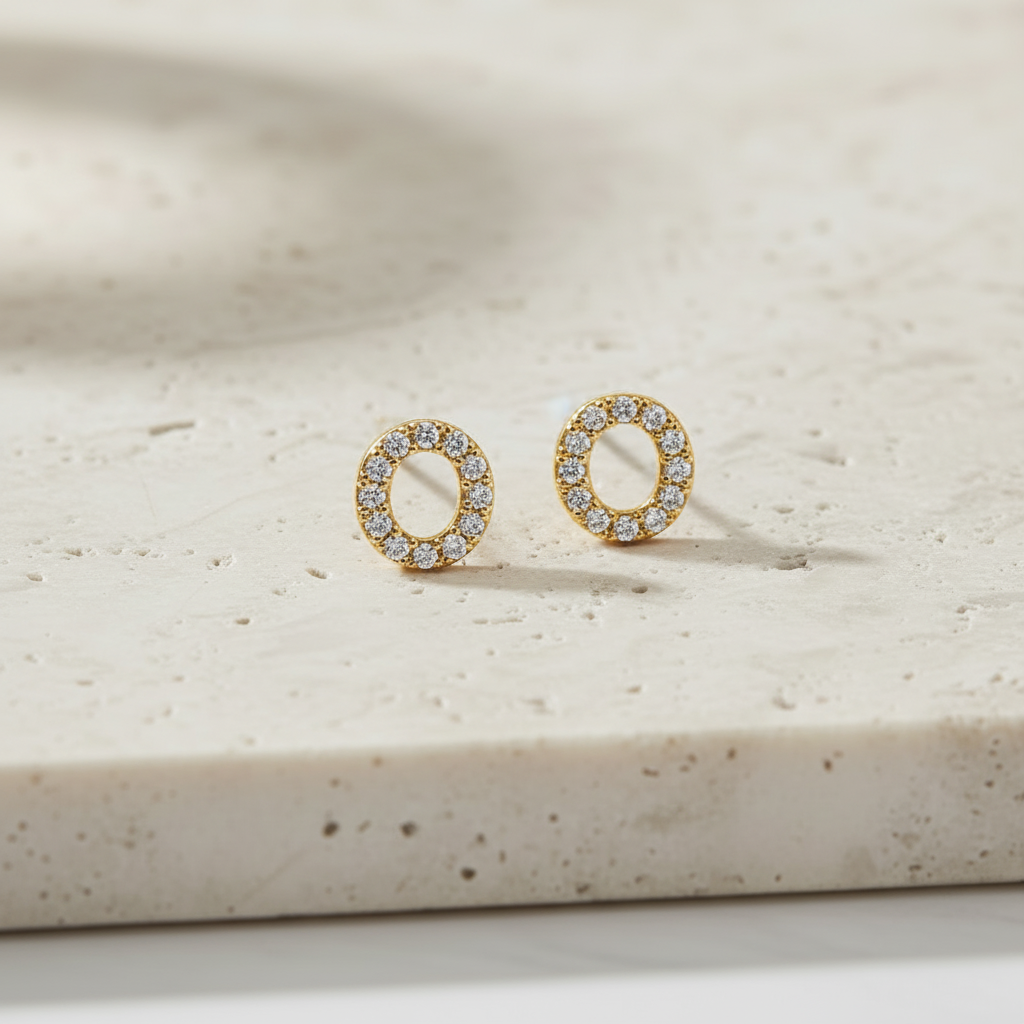 Esencia studs