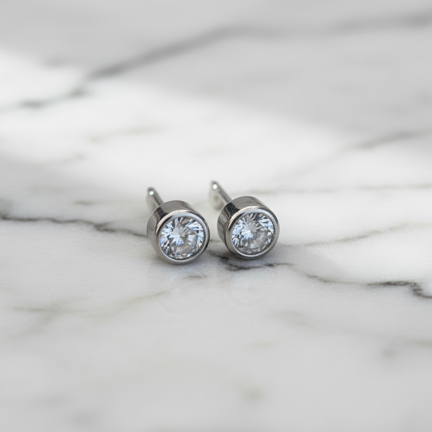 Lumière studs