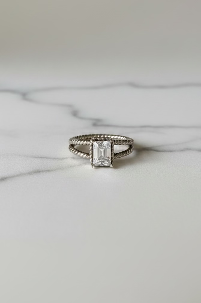 Baguette ring