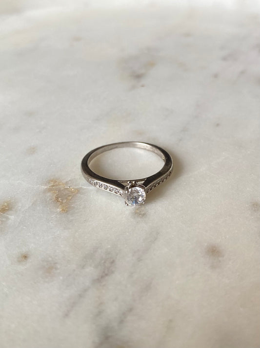 Anillo solitario 5mm