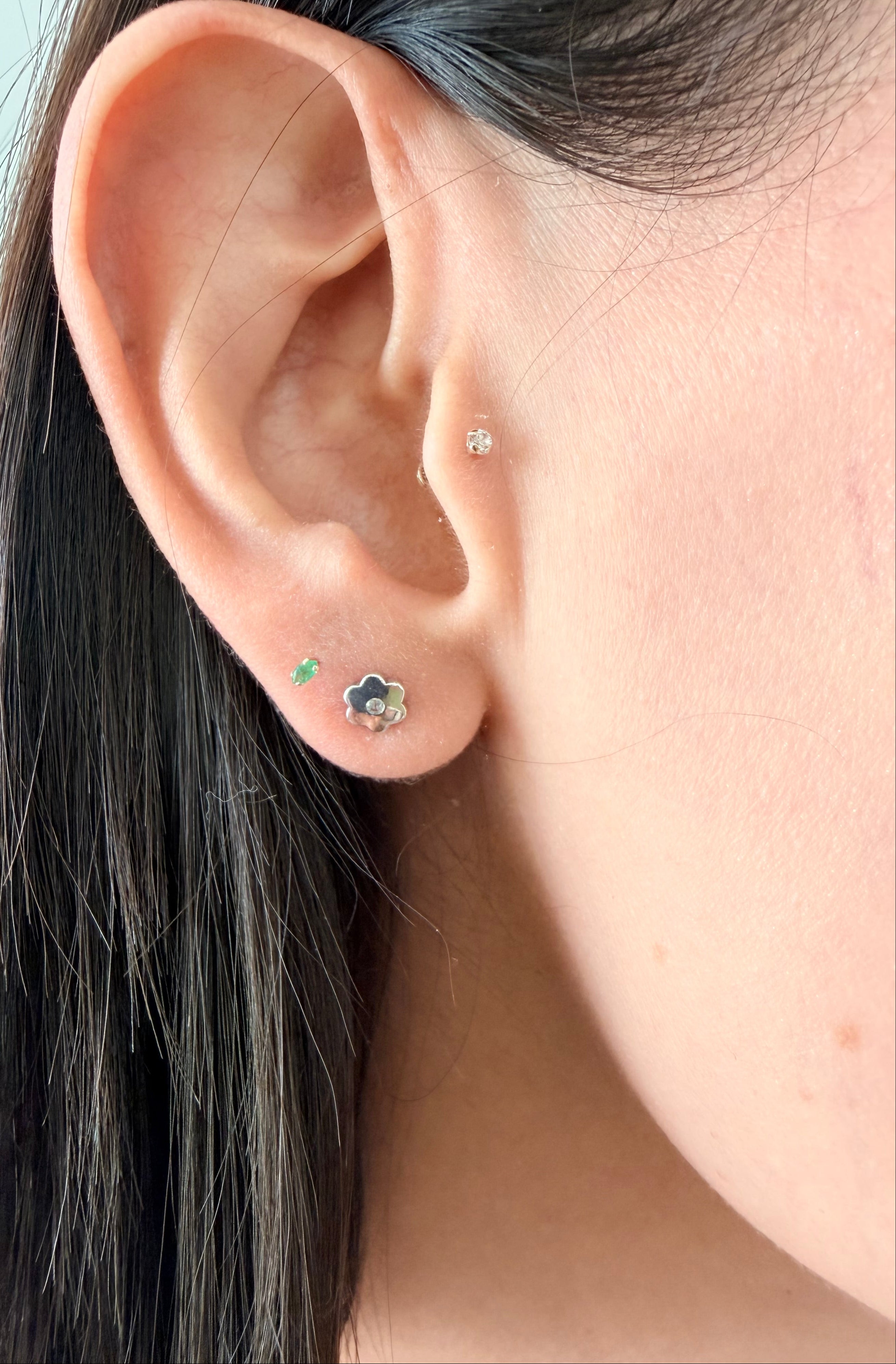 Mini flora studs