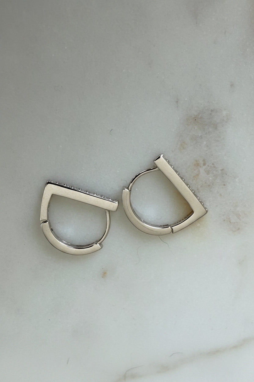 Lucent hoops