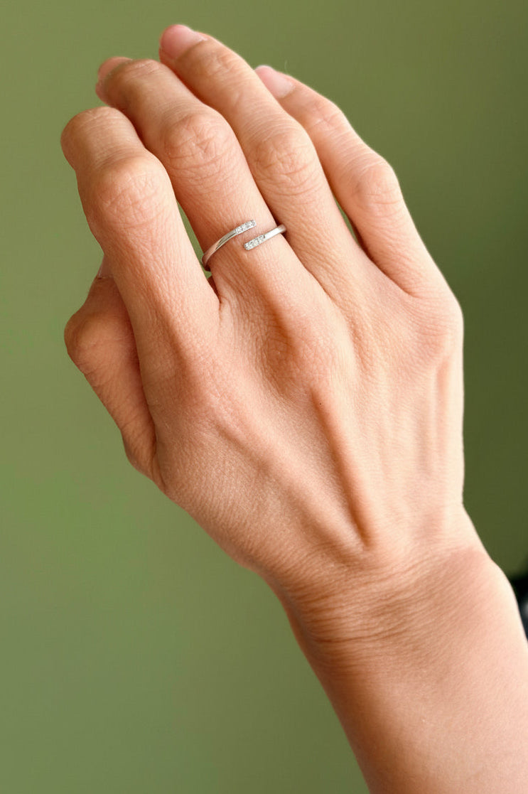 Lucent ring
