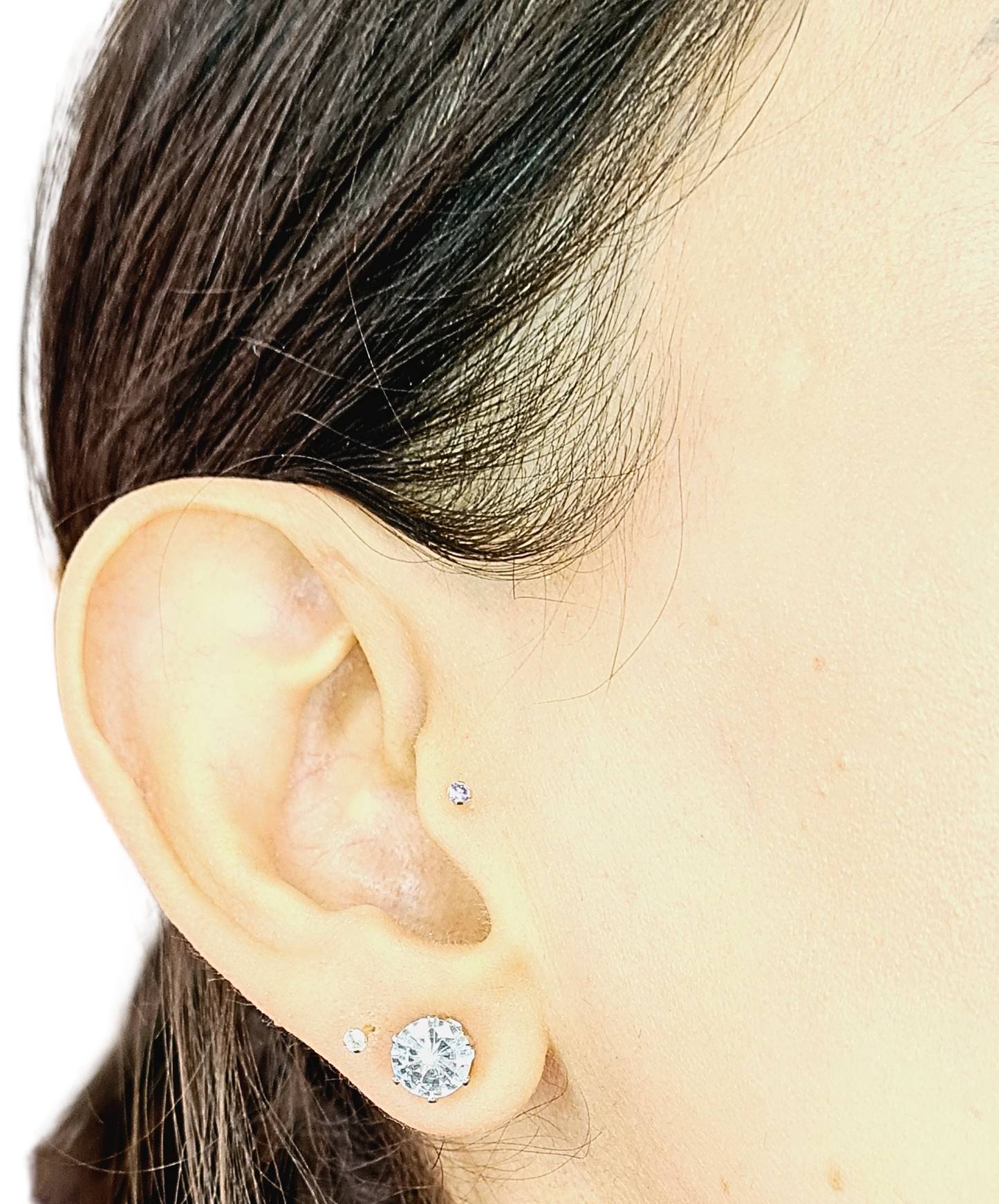 Aretes básicos zirconia